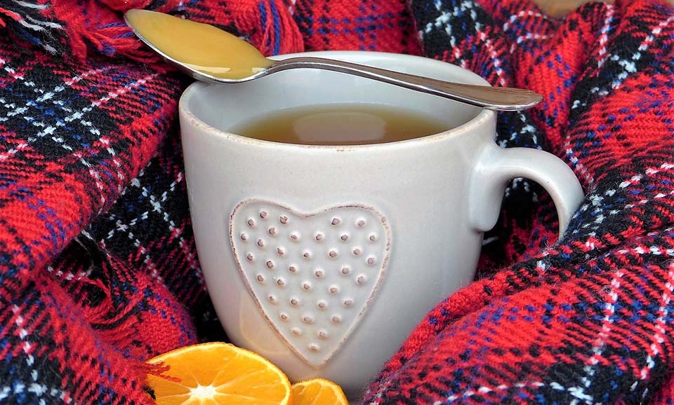 Limone e Miele Una Combinazione Vincente contro l’Influenza Stagionale